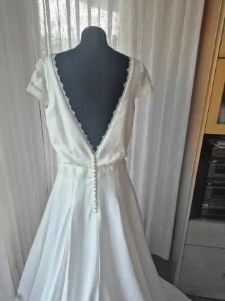Vestido de Novia Talla 46 Color blanco roto