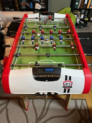 Futbolín 4 juegos en 1