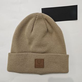 Lote 2 Gorros Beanie Unisex Rojo y Beige