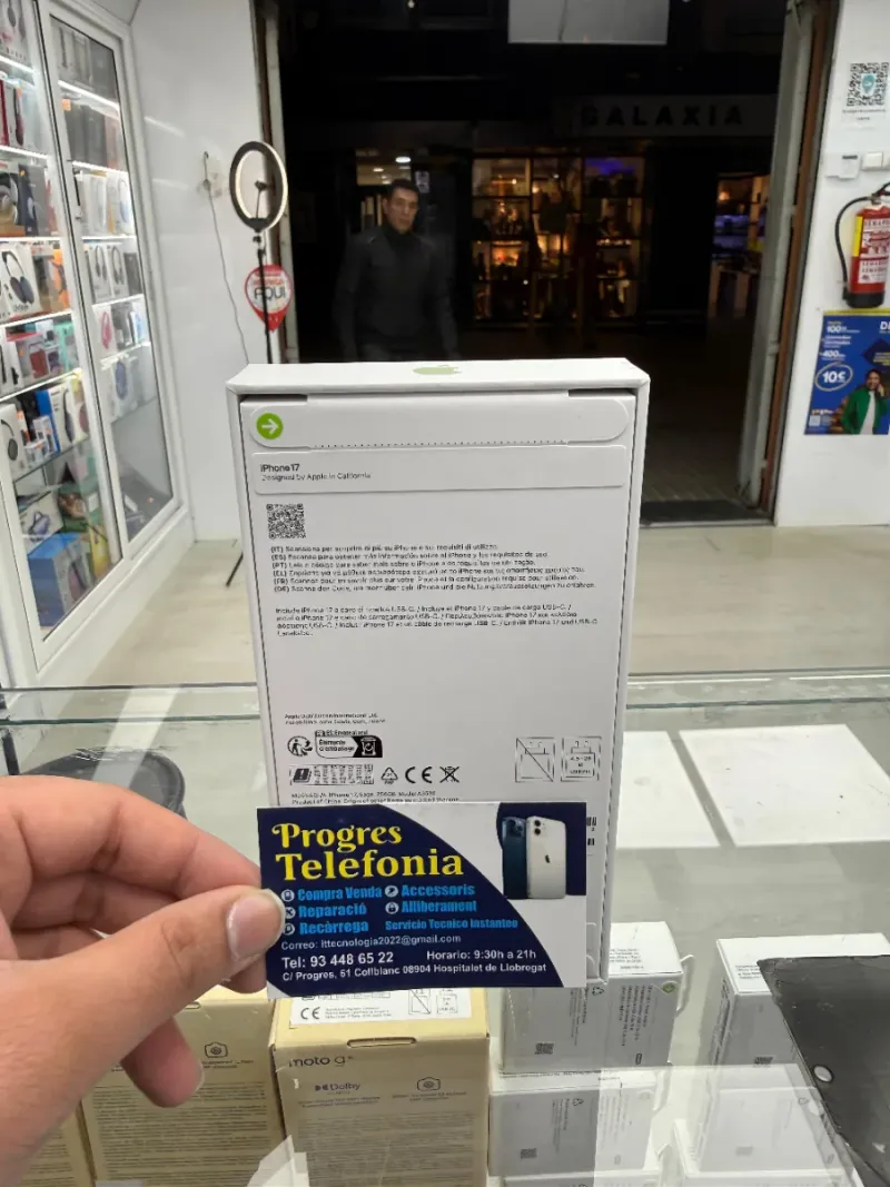 iPhone 17 256GB Verde afbeelding 2