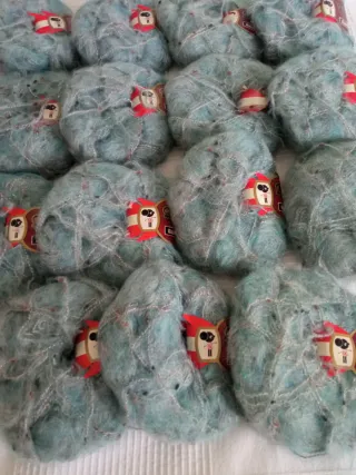 12 Ovillos Lana Torredemer Austria Gris verdoso