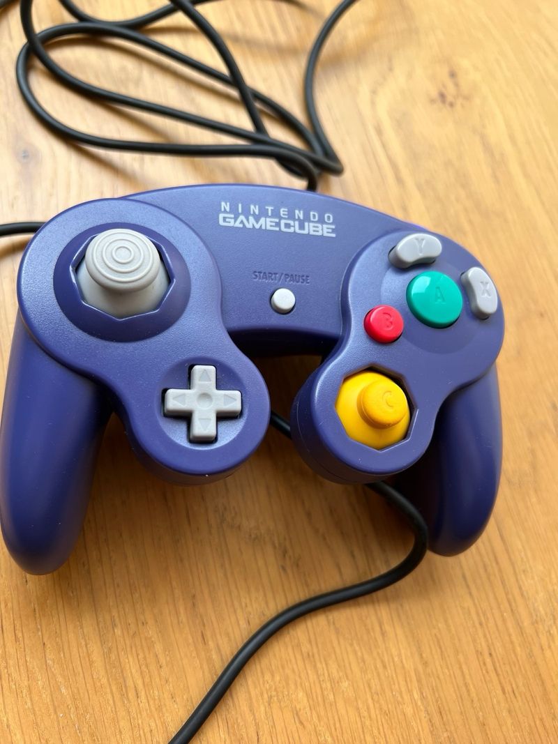 Mando Nintendo GameCube Morado afbeelding 2