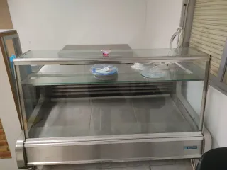 Vitrina expositora refrigerada