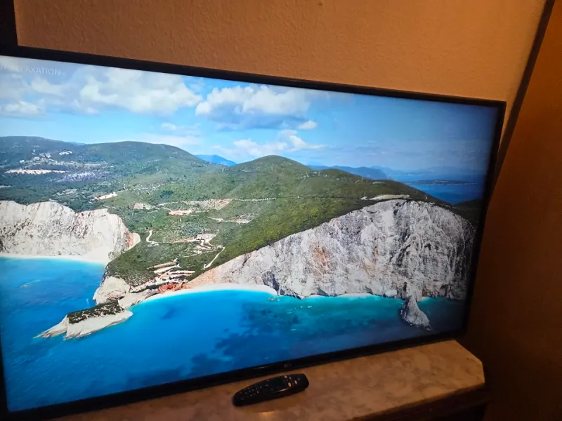 Smart TV LG 55 4K UHD Wifi Mando Voz afbeelding 2