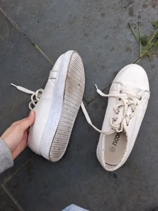 Zapatillas blancas talla 37