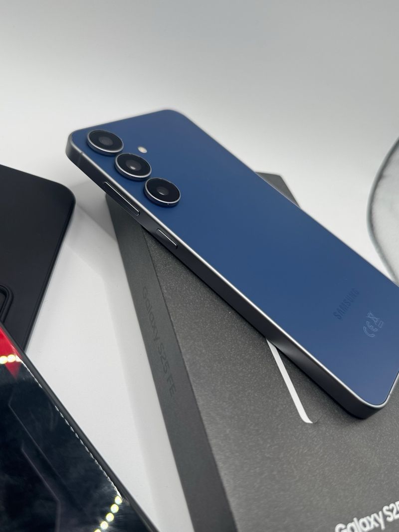 Samsung S25 FE 256GB Azul afbeelding 5