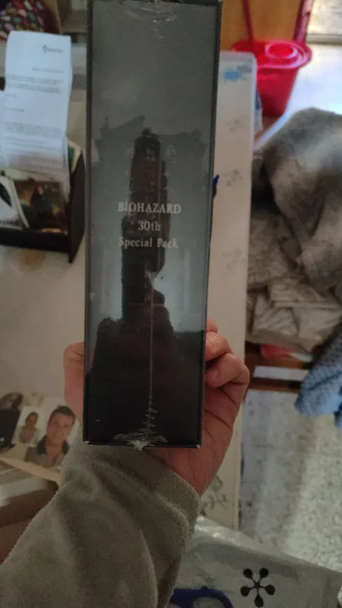 Biohazard 30th Special Pack Capcom switch 2