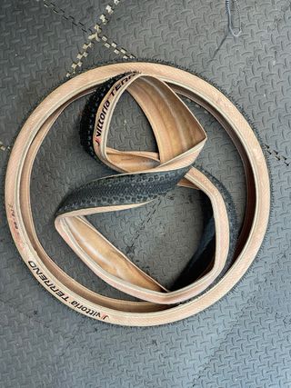 JUEGO Cubierta Vittoria Terreno TLR 700x54 Gravel