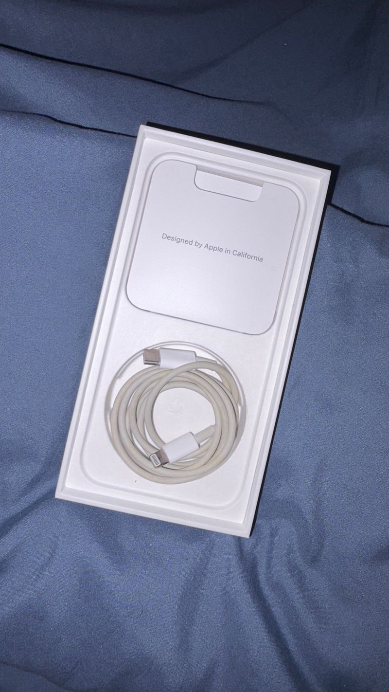 iPhone 13 128GB Blanco afbeelding 4
