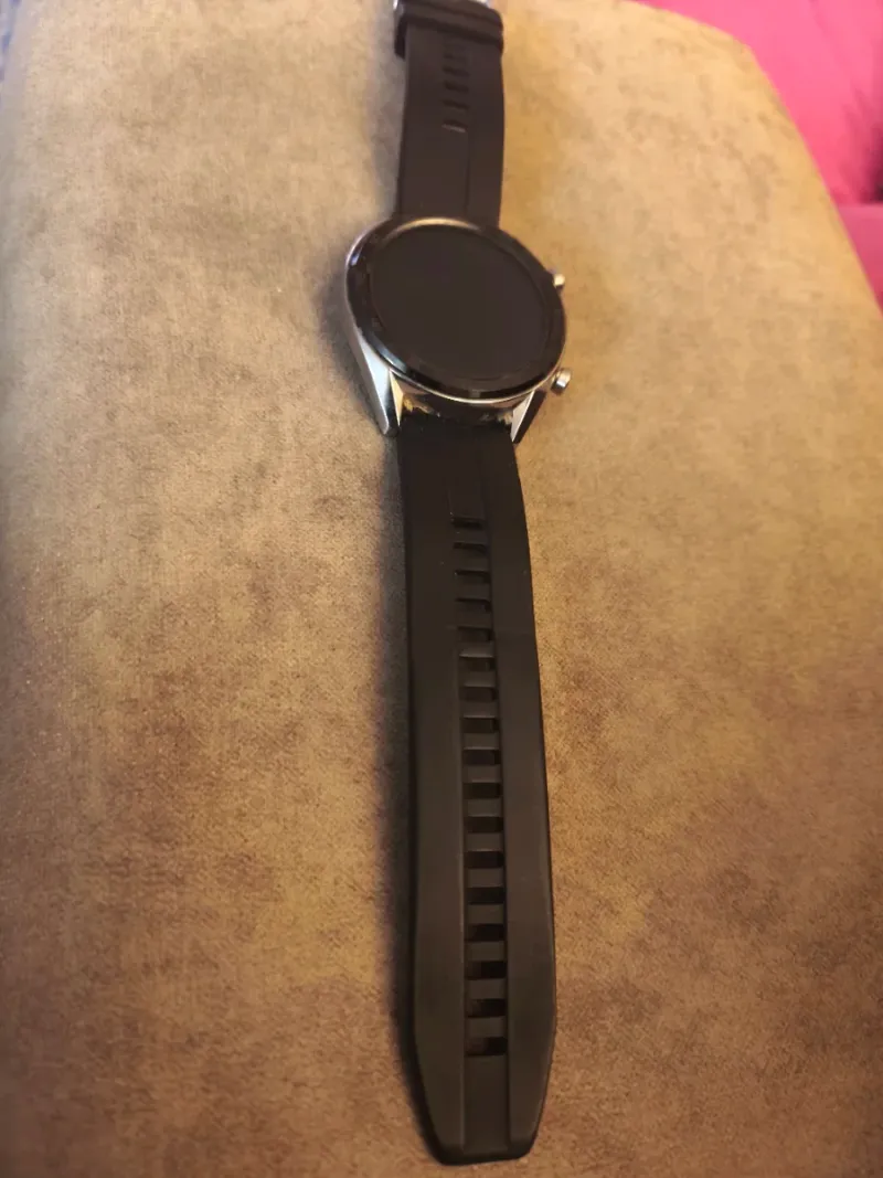 Reloj Huawei Negro y Plateado Modelo GT Fashion