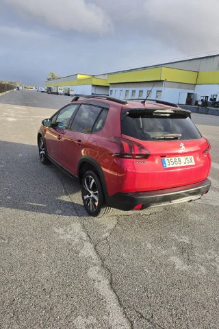 PEUGEOT 2008 GT Line 1.6 BlueHDi SS