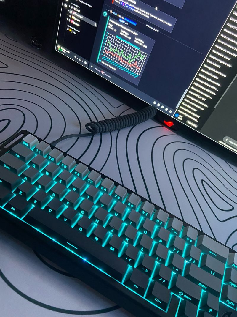 Teclado Mecánico Negro