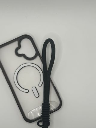 Cover iPhone 16 con Laccio Magnetico