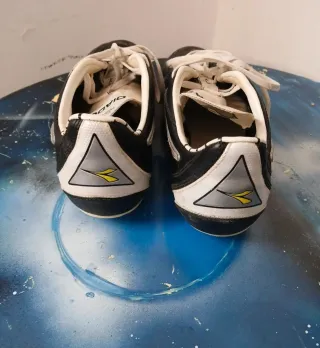 Scarpe Calcio Diadora Nere e Bianche