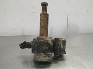 CAJA DIRECCION MERCEDES-BENZ MB 100 D CAMIÓN (631