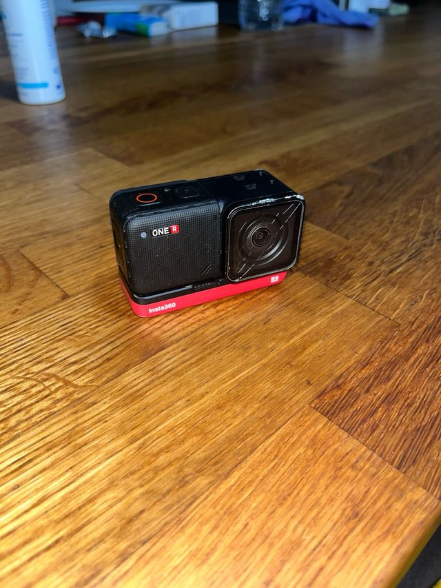 Insta360 ONE R 4K