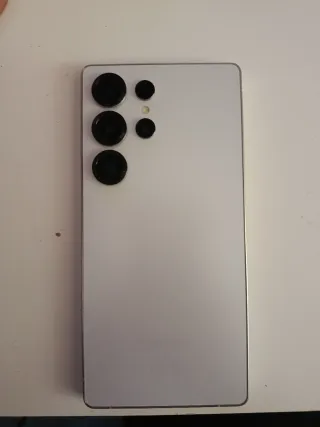 Samsung Galaxy S25 Ultra Como Nuevo