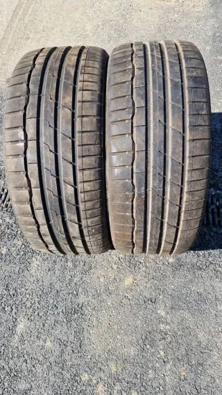 Neumáticos 225/35/19