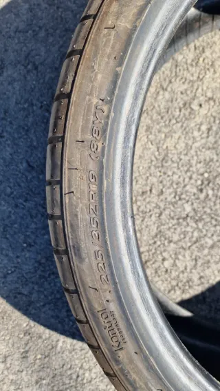 Neumáticos 225/35/19