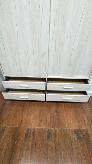 Armario puertas correderas madera Nuevo
