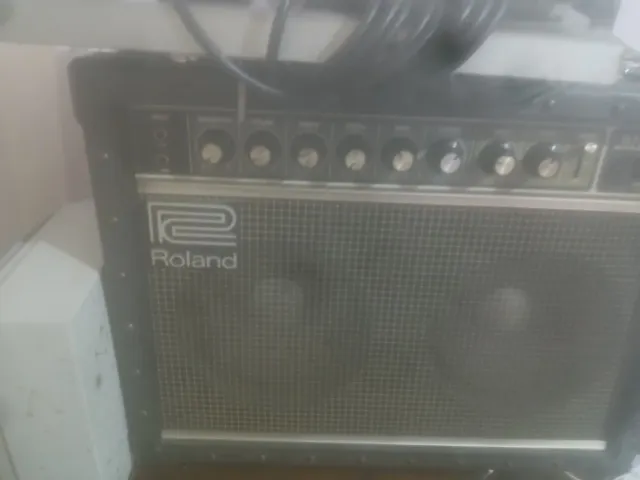 Amplificador Roland Jazz Chorus-55