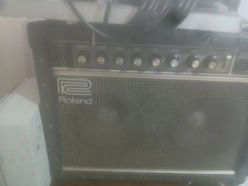 Amplificador Roland Jazz Chorus-55