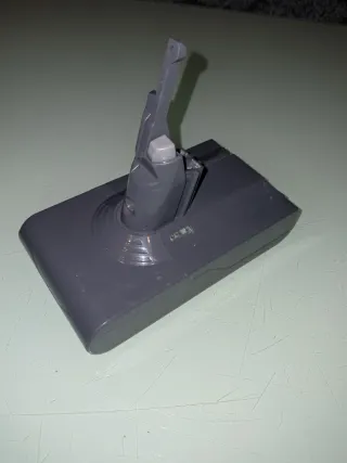 cabezal DYSON FLUFFY V8 + BATERÍA