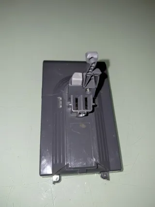 cabezal DYSON FLUFFY V8 + BATERÍA