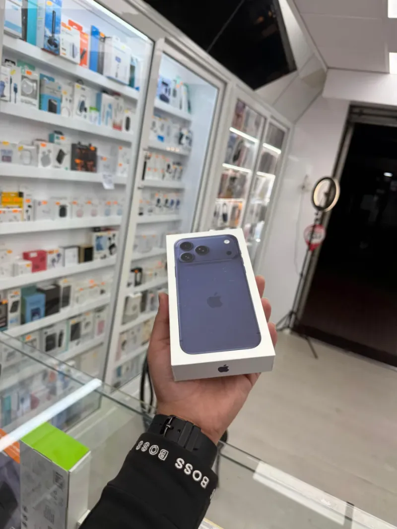 iPhone 17 Pro Max 256gb Azul afbeelding 3