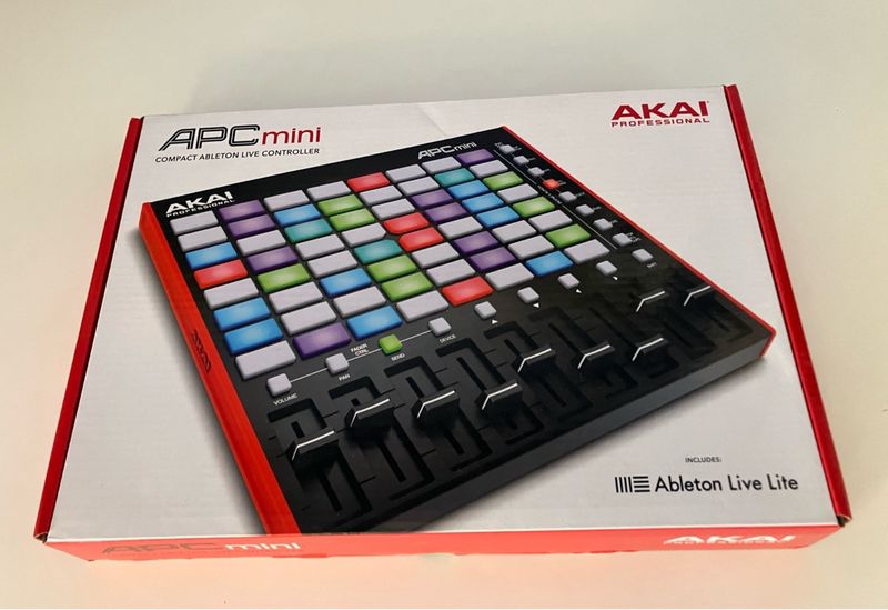 Controlador Akai Ableton live APC mini
