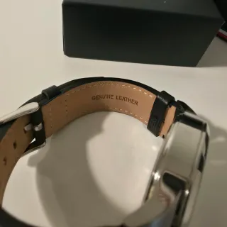 Reloj Tommy Hilfiger Automático Plata Modelo 17916