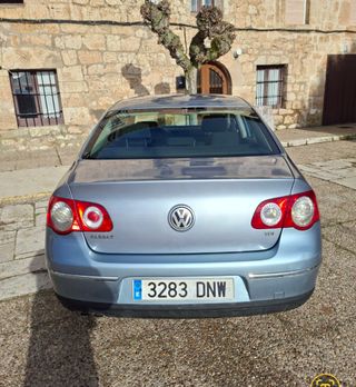 Volkswagen Passat 2006
