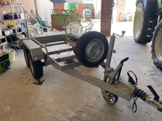 Remolque de 2 ejes para generador