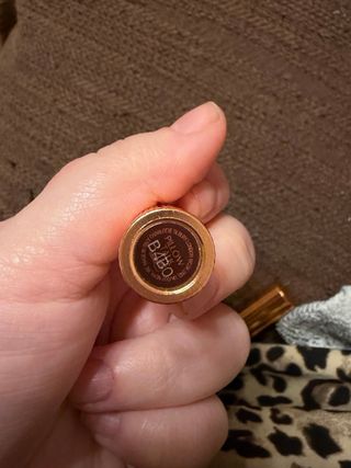 Lote Charlotte Tilbury: Base, Iluminador y Lápiz