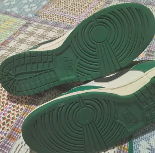 Nike Dunk Low Verde y Blanco
