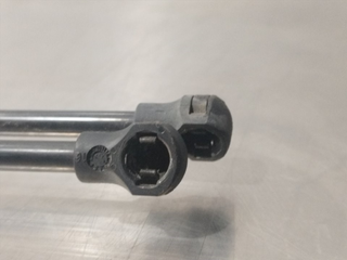 AMORTIGUADORES MALETERO / PORTON MERCEDES-BENZ CI