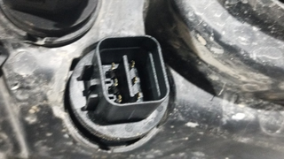 FARO DERECHO KIA SPORTAGE (KM) G4GC