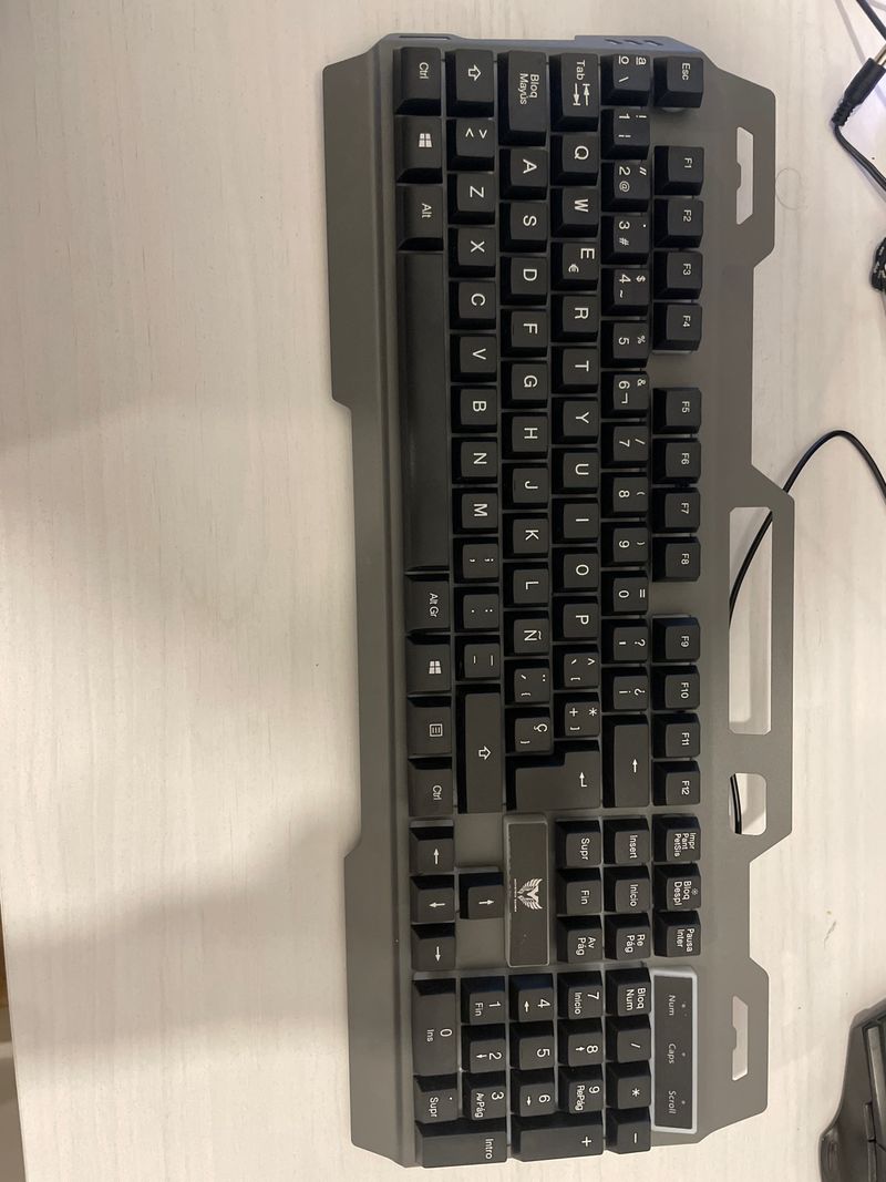 Teclado Gaming Moveteck Negro/Gris