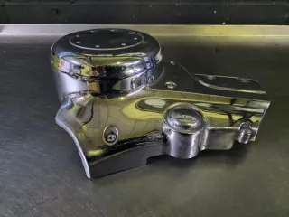 Tapa motor Daelim Daystar 125 cromada