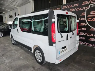 Nissan Primastar 9 plazas,solo 145.000k,año 8/2012