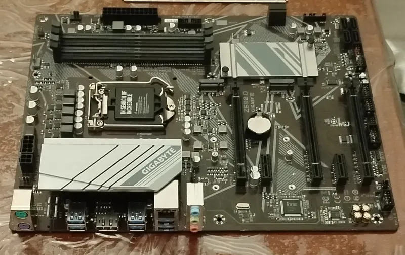 Gigabyte Z590 D (Reparar/Piezas) afbeelding 2