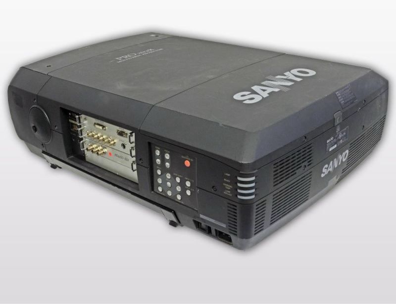 Proyector Profesional Sanyo PLC-XF47 afbeelding 6