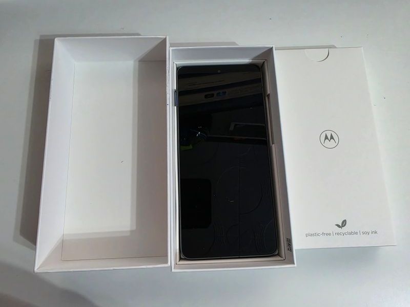 Motorola Edge 70 512GB + Cargador TurboPower 68W afbeelding 4