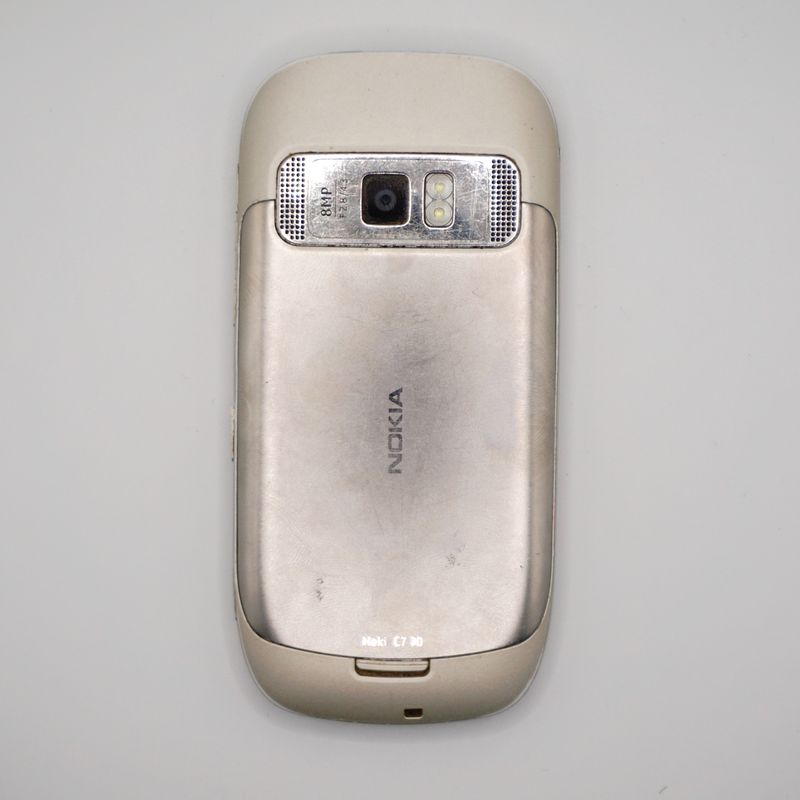 Teléfono Nokia C7 afbeelding 4