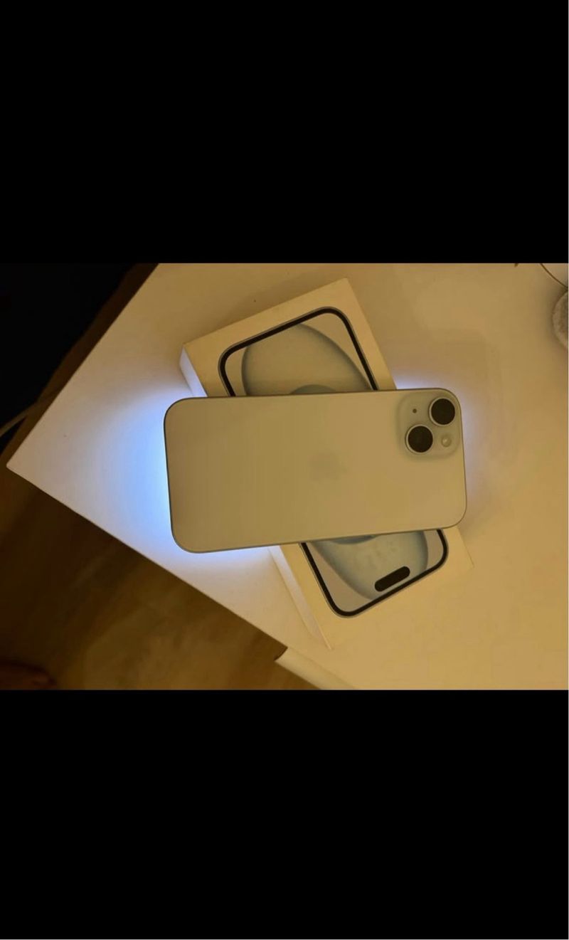 iPhone 15 Apple Azul afbeelding 2