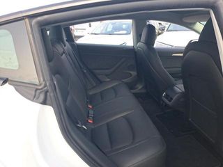 Tesla Model 3 Gran Autonomía 4WD 366 kW (498 CV)