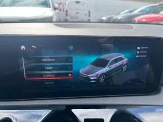 Mercedes-Benz Clase A 250 e 160 kW (218 CV)