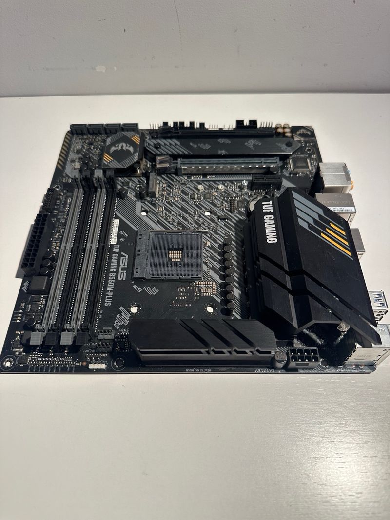Placa Base ASUS TUF B550M-Plus afbeelding 6