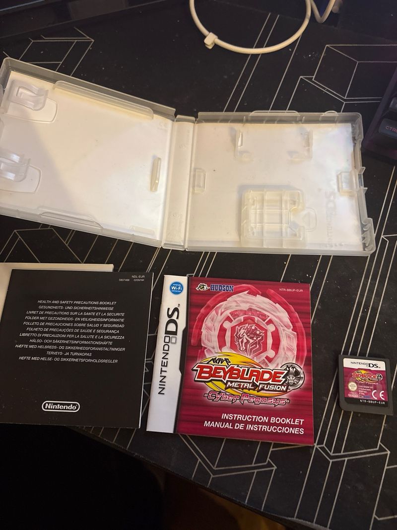 Juego DS Beyblade Metal Fusion Cyber Pegasus afbeelding 2