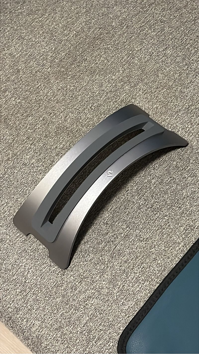 Soporte MacBook y mesita ergonómica